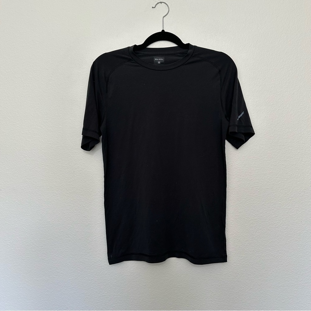 Hill city / mens short sleeve active wear black everyday train tee top sz.XS